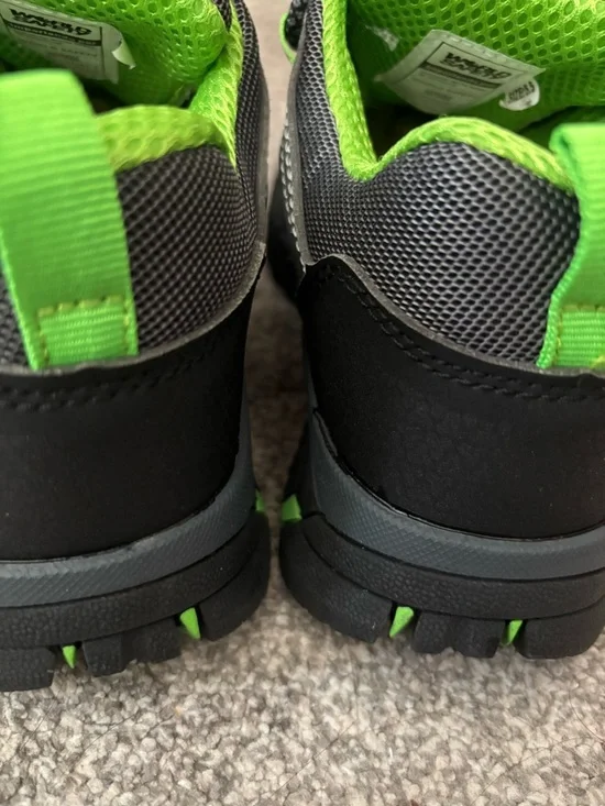Boy Safety Sneakers Size 5.5’Black Gray Neon Green Lace Up Rugged Athletic Shoes - Picture 6 of 11